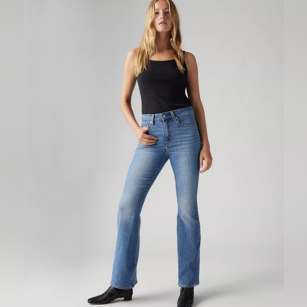 Levi's High Rise Flare Women's Blue Jeans